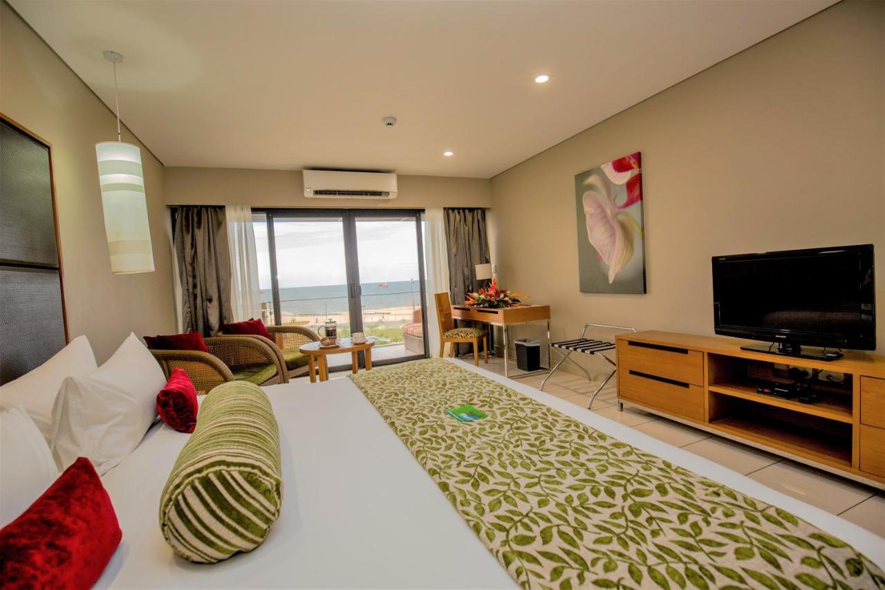 Ela Beach Hotel Порт Морсби Екстериор снимка